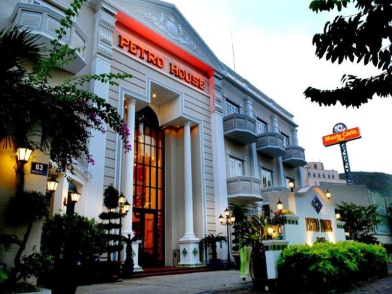 Petro House Hotel - Hotell och Boende i Vietnam , Vung Tau
