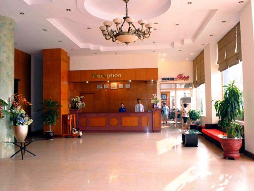 Van Hai Hotel - Hotell och Boende i Vietnam , Halong
