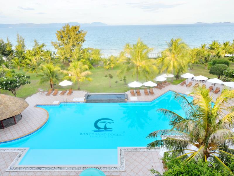 White Sand Doc Let Beach Resort   Spa - Hotell och Boende i Vietnam , Nha Trang