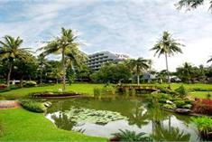 Hotell Club Andaman Beach Resort
 i Phuket, Thailand