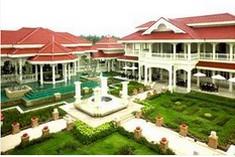 Hotell Wora Bura Resort & Spa
 i Hua Hin / Cha-am, Thailand