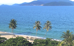 Nha Trang stranden och arna utanfr